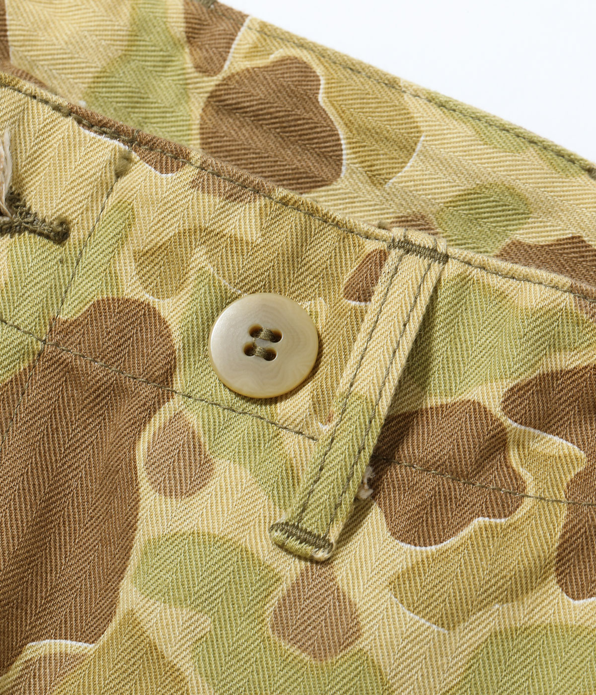 Lot No. BR42585 / TROUSERS, HERRINGBONE TWILL, CAMOUFLAGE