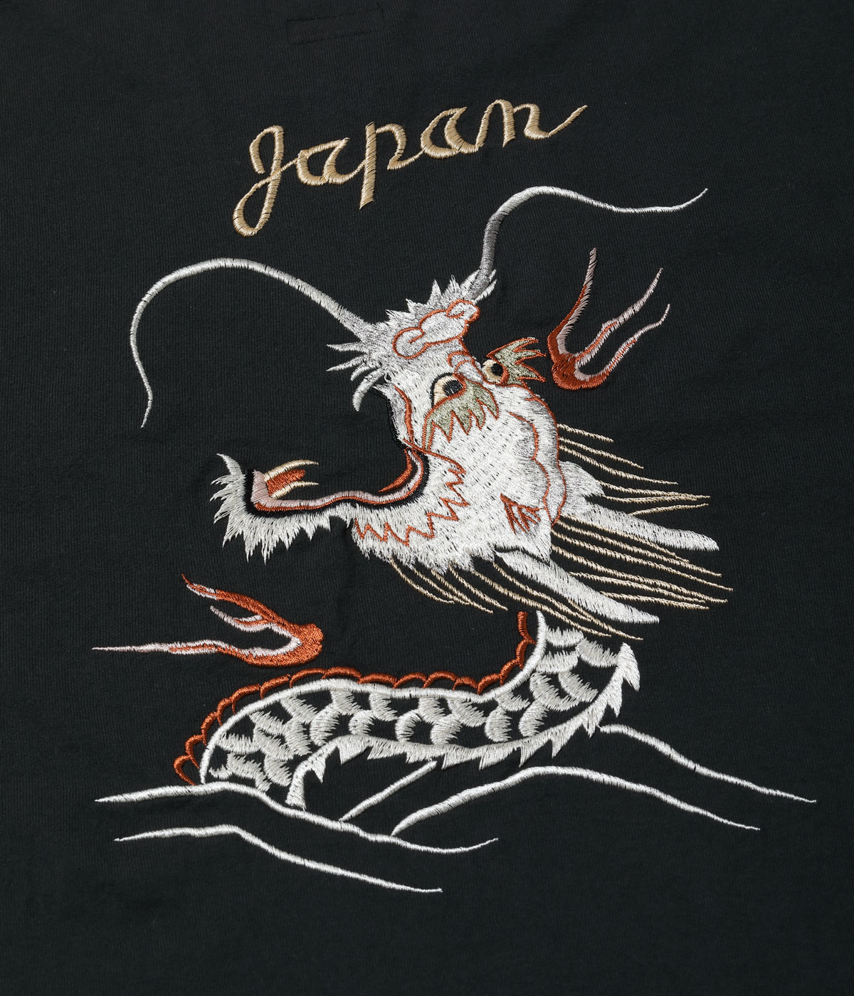 Lot No. TT69648 / LONG SLEEVE SUKA T-SHIRT EMBROIDERED ��DRAGON��