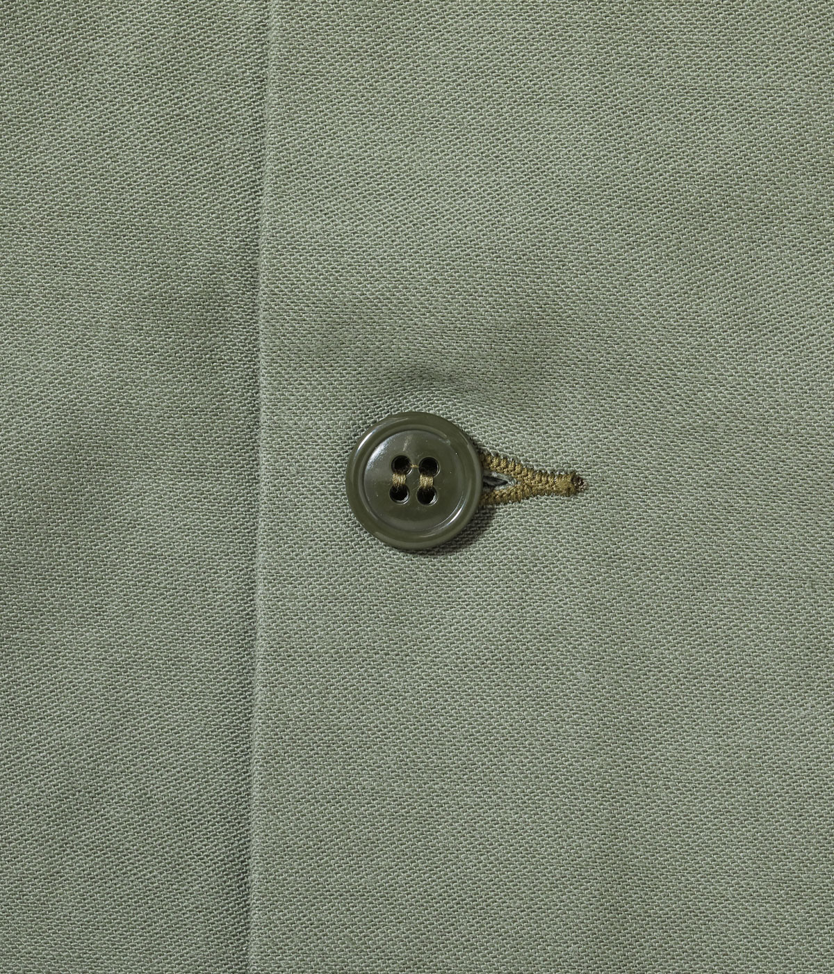 Lot No. BR29586 / SHIRT MAN'S COTTON SATEEN OLIVE GREEN SHADE107 ��DEMILITARIZED ZONE��