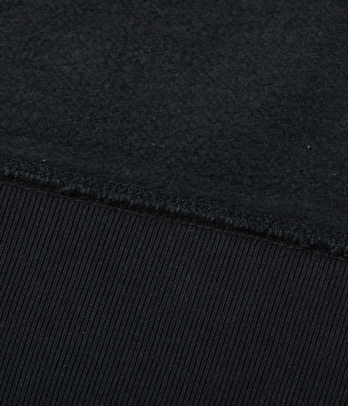 Lot No. TT69650 / SUKA CREW SWEAT EMBROIDERED ��SKULL & SNAKE��