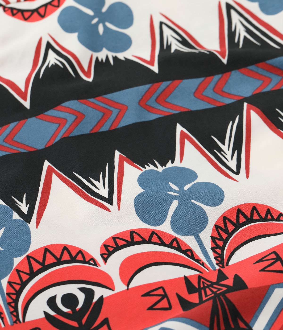 Lot No. SS39504 / COTTON BROAD OPEN SHIRT TROPICAL WOODCUT