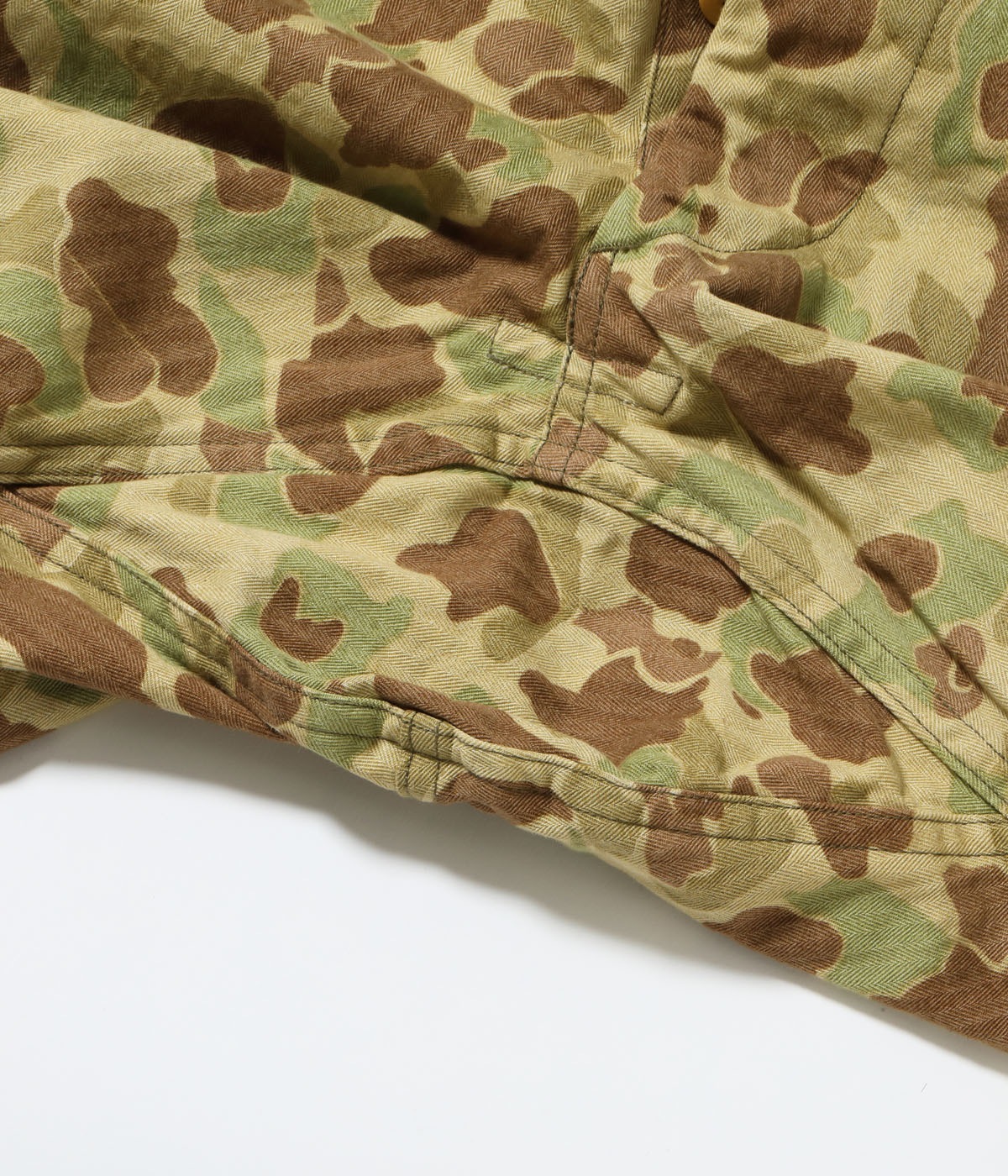 Lot No. BR52660 / TROUSERS, HERRINGBONE TWILL CAMOUFLAGE SHORTS