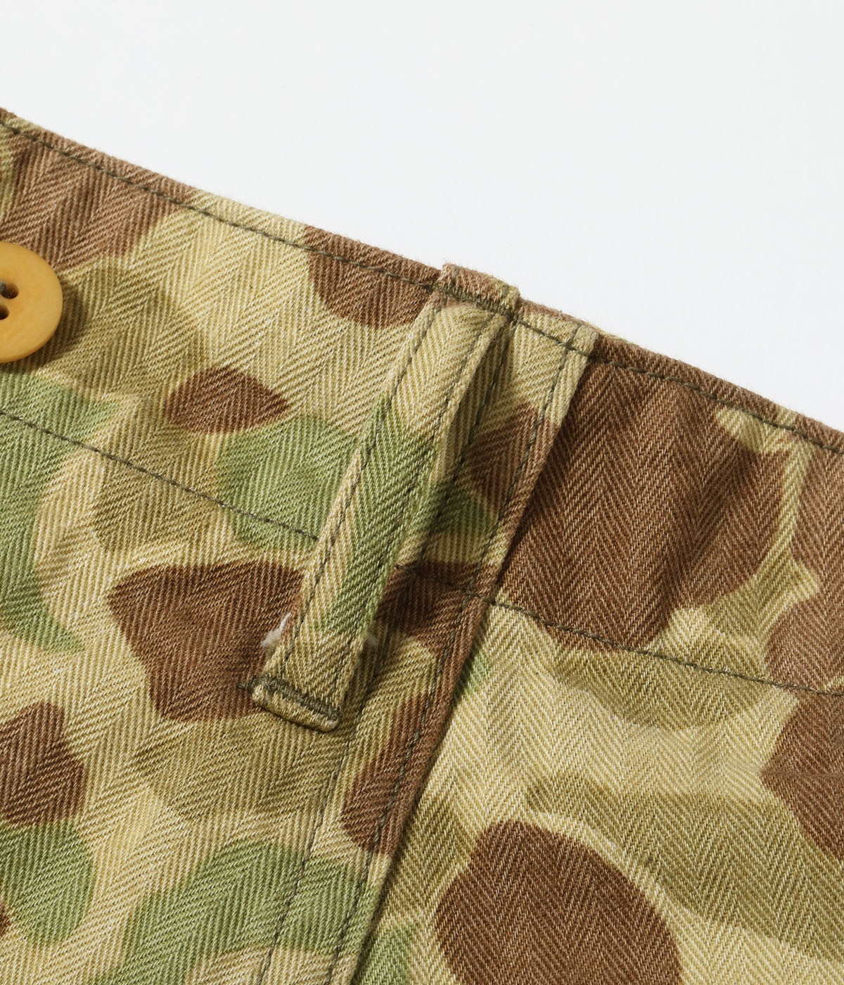 Lot No. BR52660 / TROUSERS, HERRINGBONE TWILL CAMOUFLAGE SHORTS