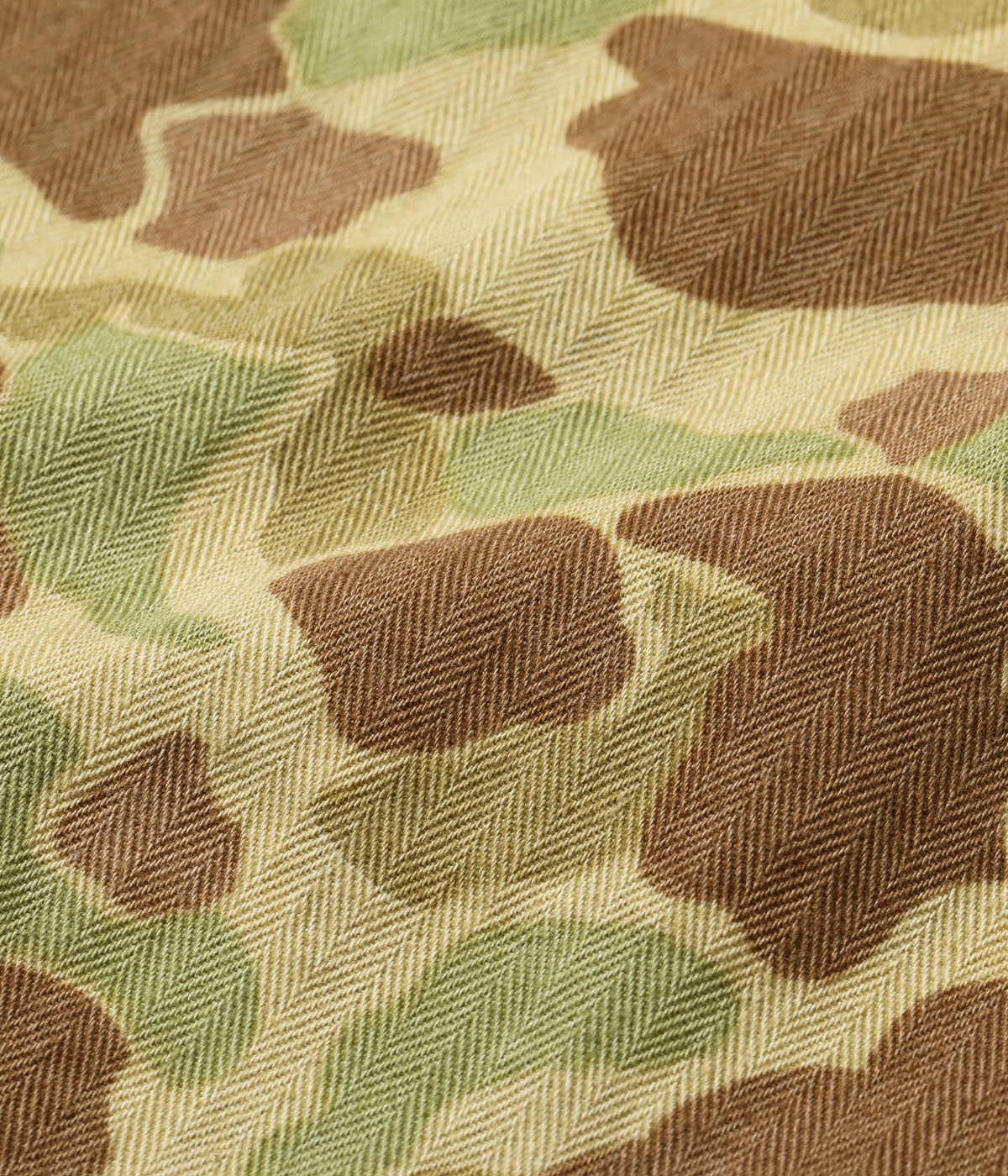Lot No. BR52660 / TROUSERS, HERRINGBONE TWILL CAMOUFLAGE SHORTS