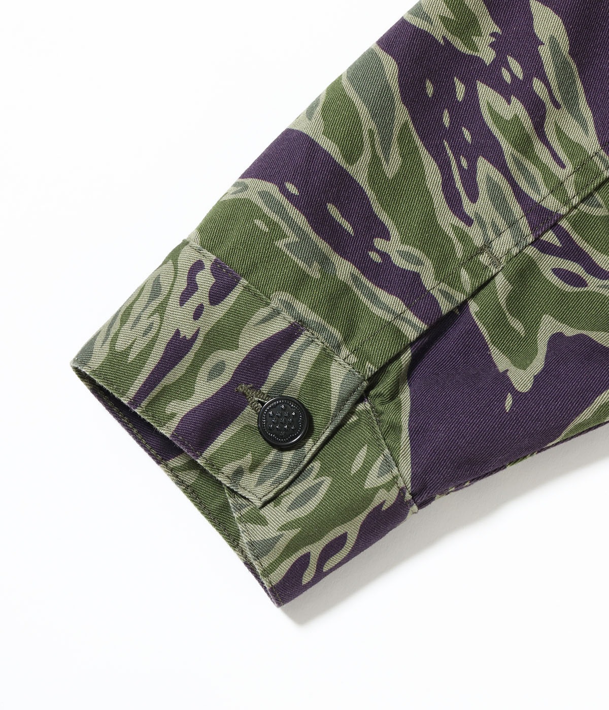 2026ǯ7��31������ / Lot No. TT15981 / Tiger Camouflage Vietnam Tour Jacket ��7th COMM.��