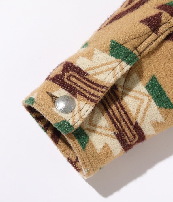 Lot No. SC15436 / NATIVE AMERICAN WOOL BLANKET JACKET