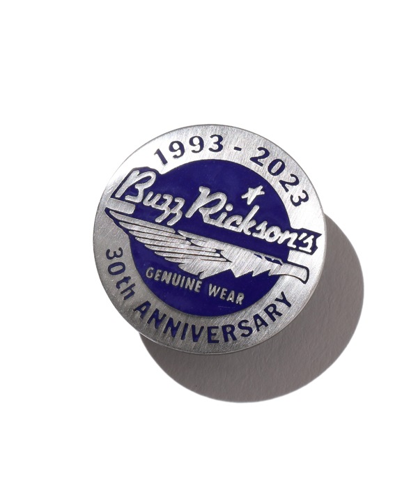Lot No. BR02746 / BUZZ RICKSON'S 30th ANNIVERSARY PIN BADGE