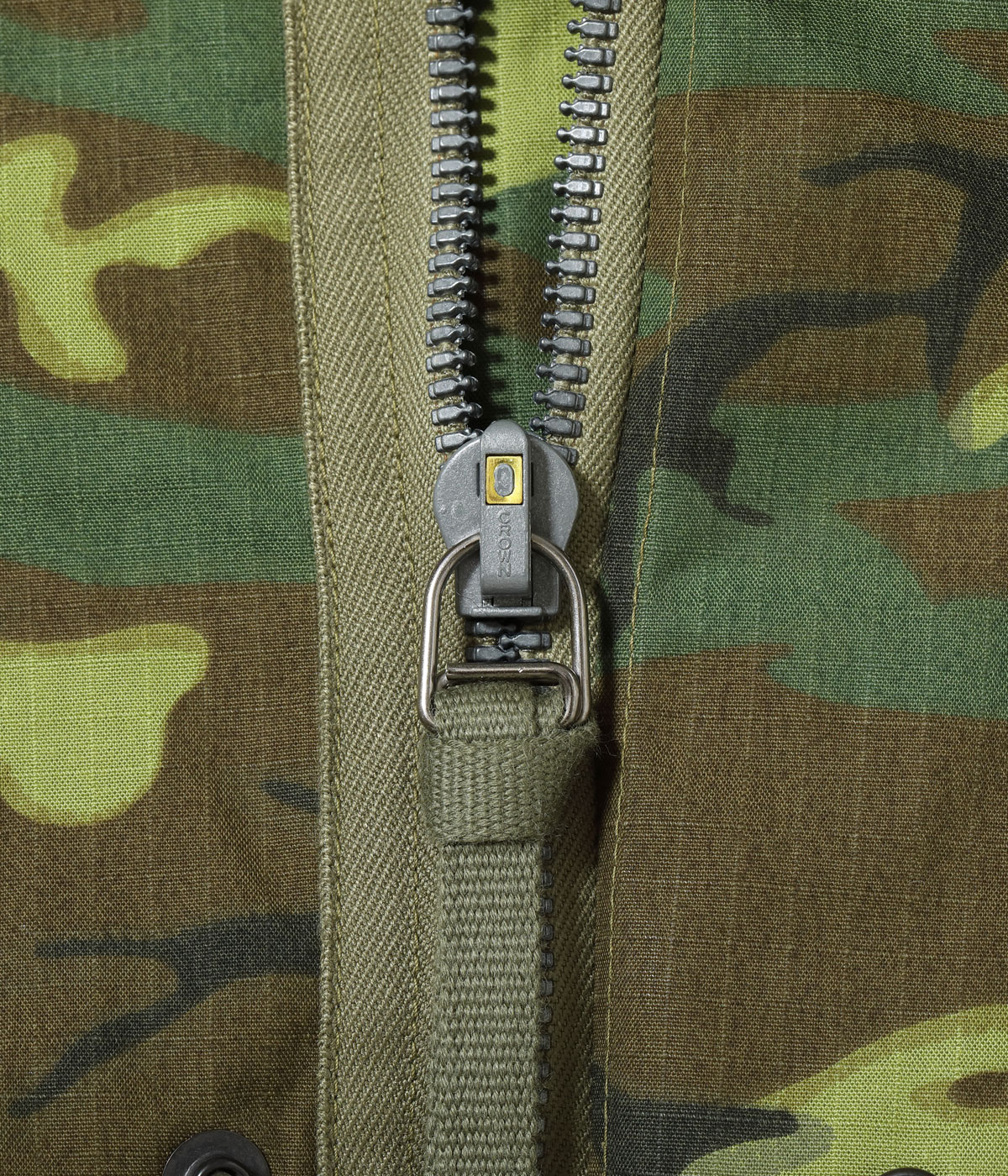 Lot No. BR15837 / Type M-65 CAMOUFLAGE WATER REPELLENT CIVILIAN MODEL.