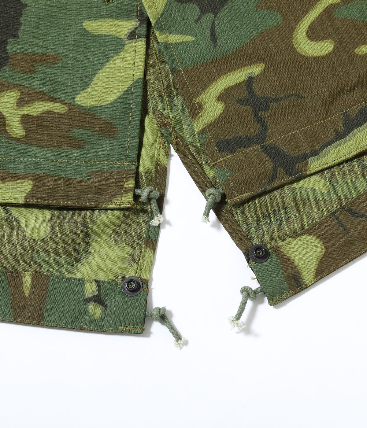 Lot No. BR15837 / Type M-65 CAMOUFLAGE WATER REPELLENT CIVILIAN MODEL.