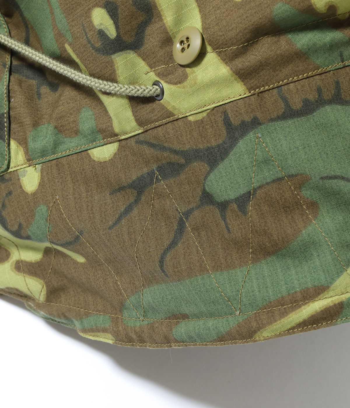 Lot No. BR15845 / Type M-65 HOOD CAMOUFLAGE WATER REPELLENT CIVILIAN MODEL.