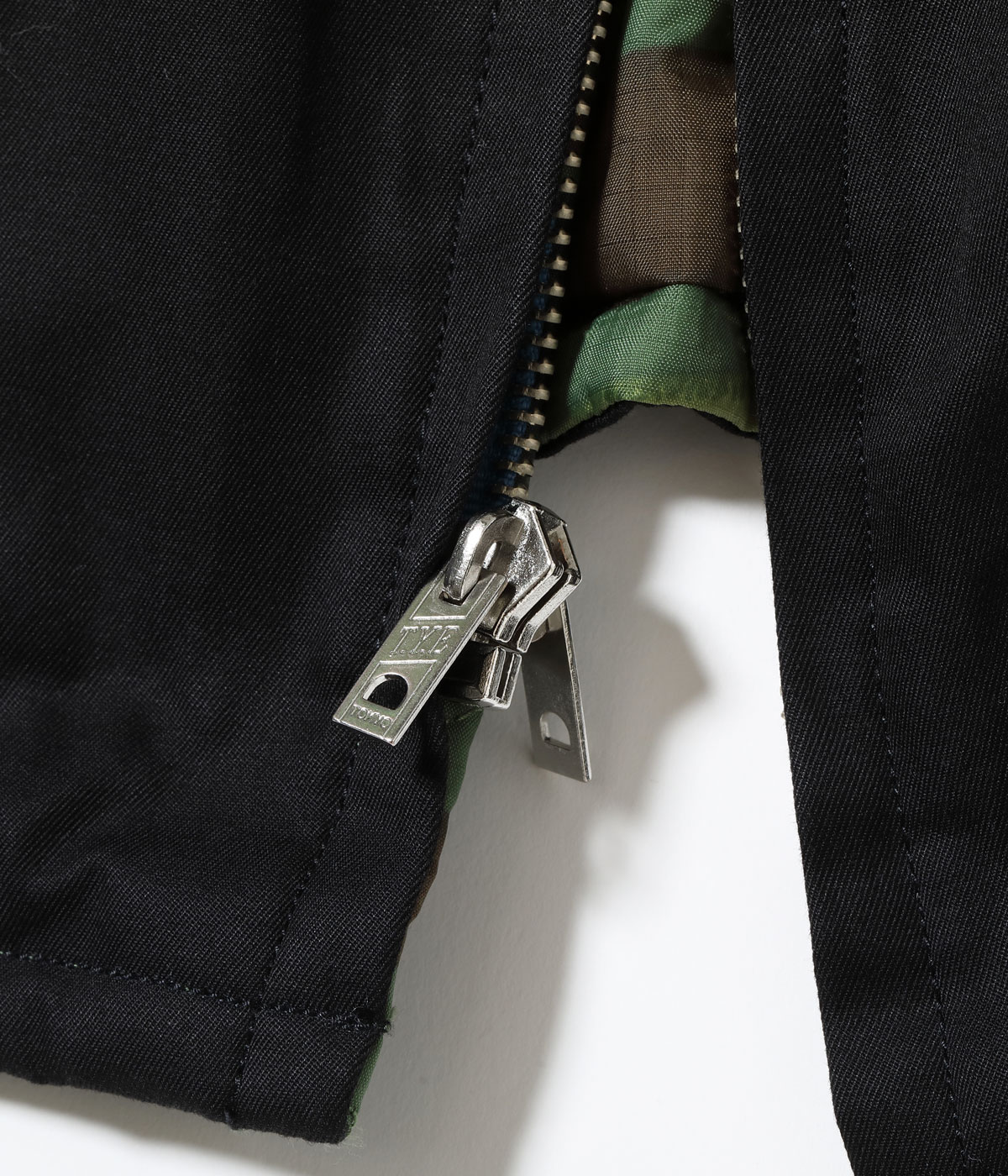 Lot No. TT15548 / Late 1960s Style Reversible Vietnam Jacket VIETNAM DRAGON  PARACHUTE