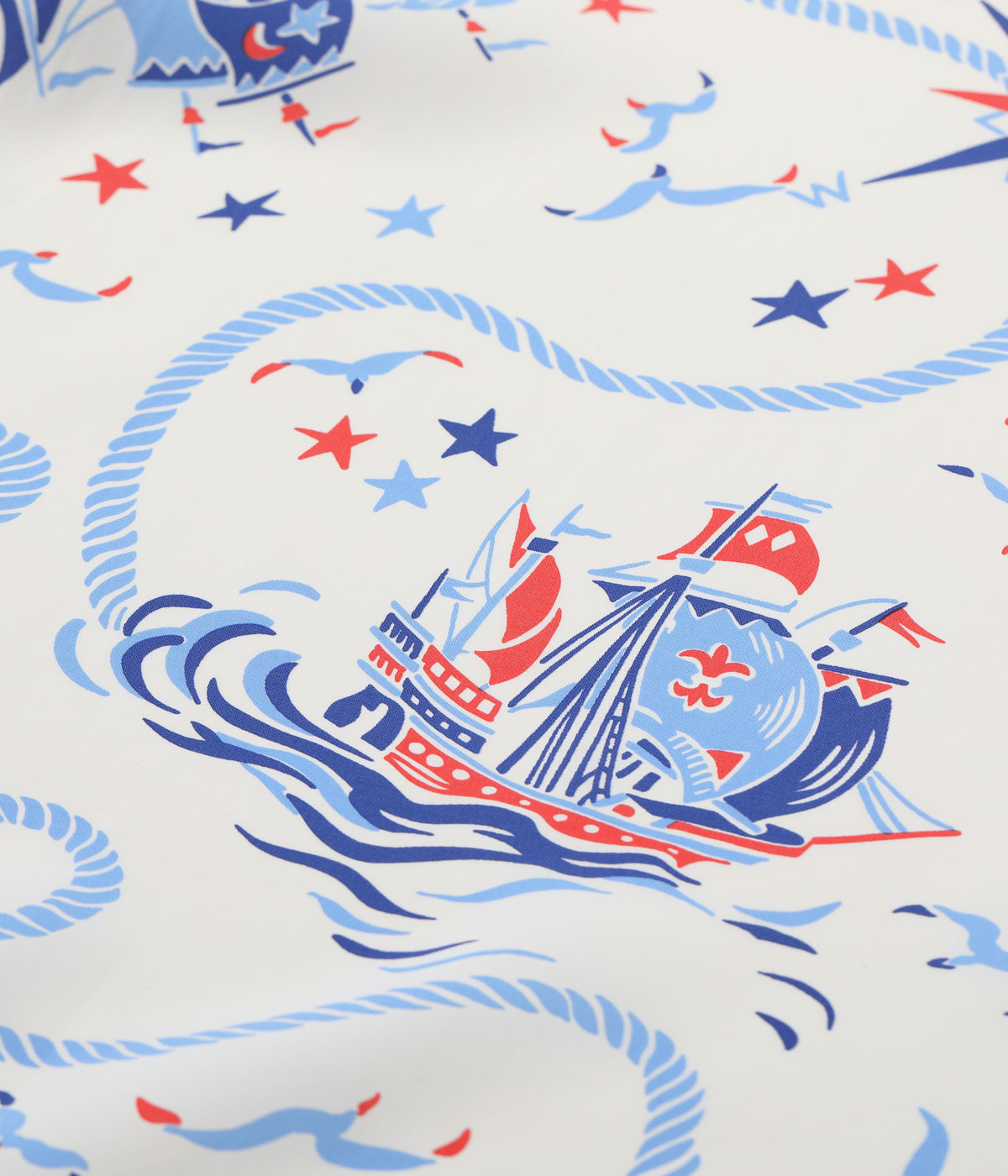 Lot No. SS39429 / RAYON HAWAIIAN SHIRT AGE OF DISCOVERY
