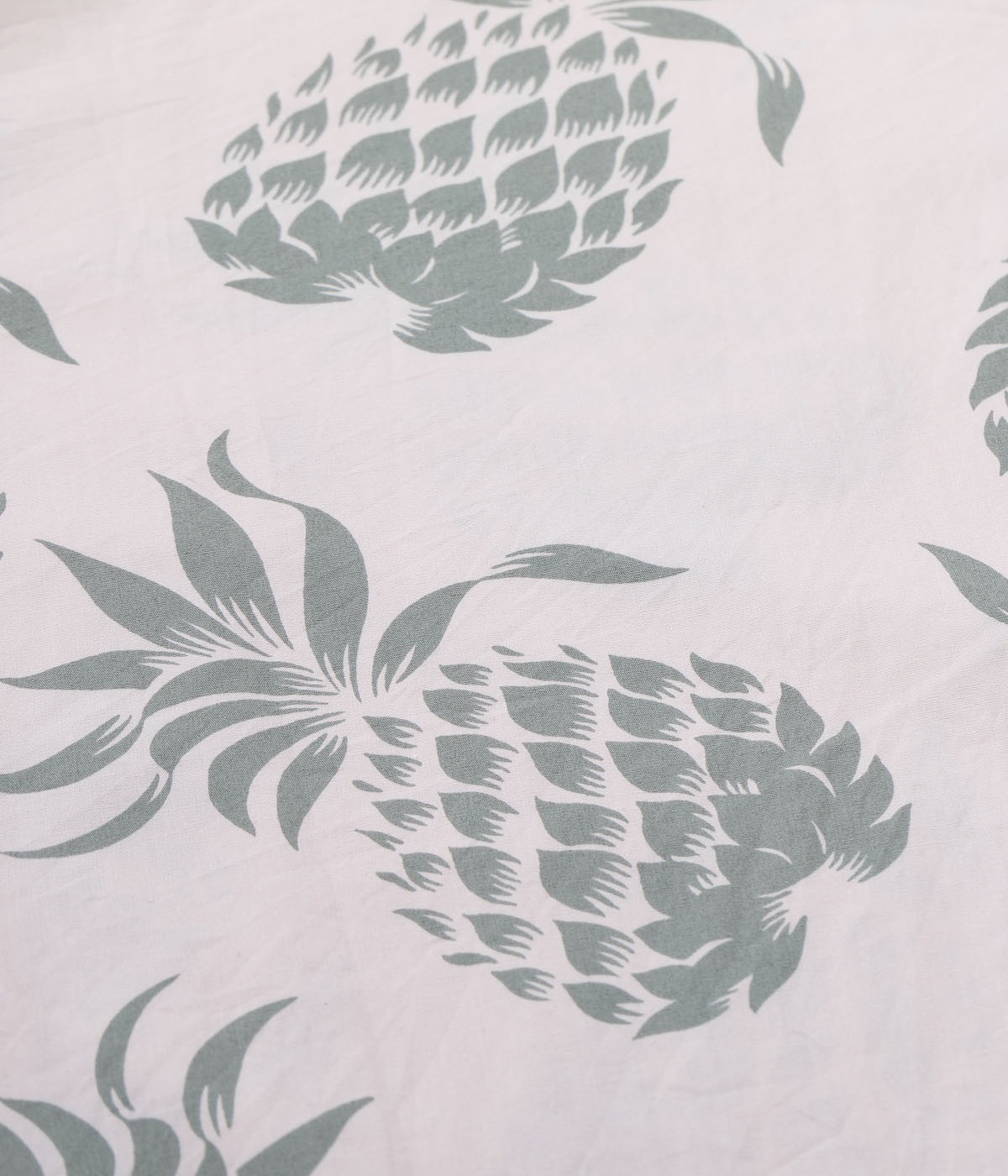 Lot No. DK37811 / DUKE KAHANAMOKU COTTON HAWAIIAN SHIRT ��DUKE'S PINEAPPLE��
