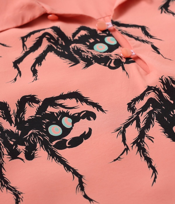 Lot No. SH38872 / HIGH DENSITY RAYON PULLOVER SHIRT TARANTULA