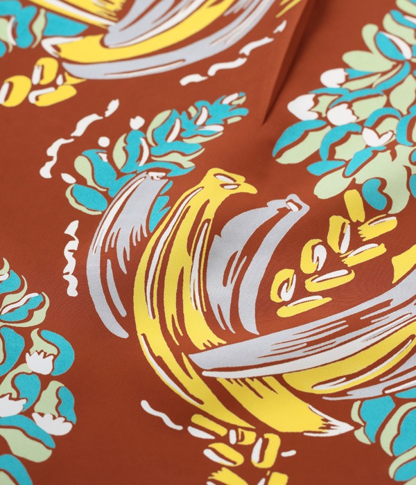 Lot No. SS38794 / RAYON HAWAIIAN SHIRT BANANA HARVEST