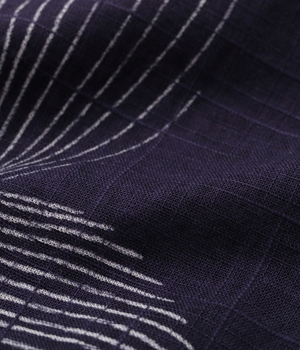 Lot No. DK39094 / DUKE KAHANAMOKU COTTON / LINEN HAWAIIAN SHIRT DUKE'S SHELL