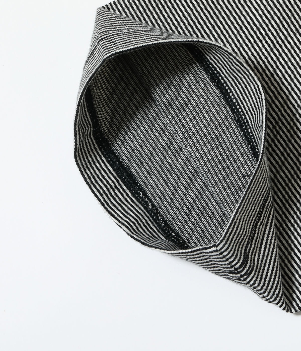 Lot No. WV79679 / WHITESVILLE 30/2 FINE-LINED BORDER T-SHIRT