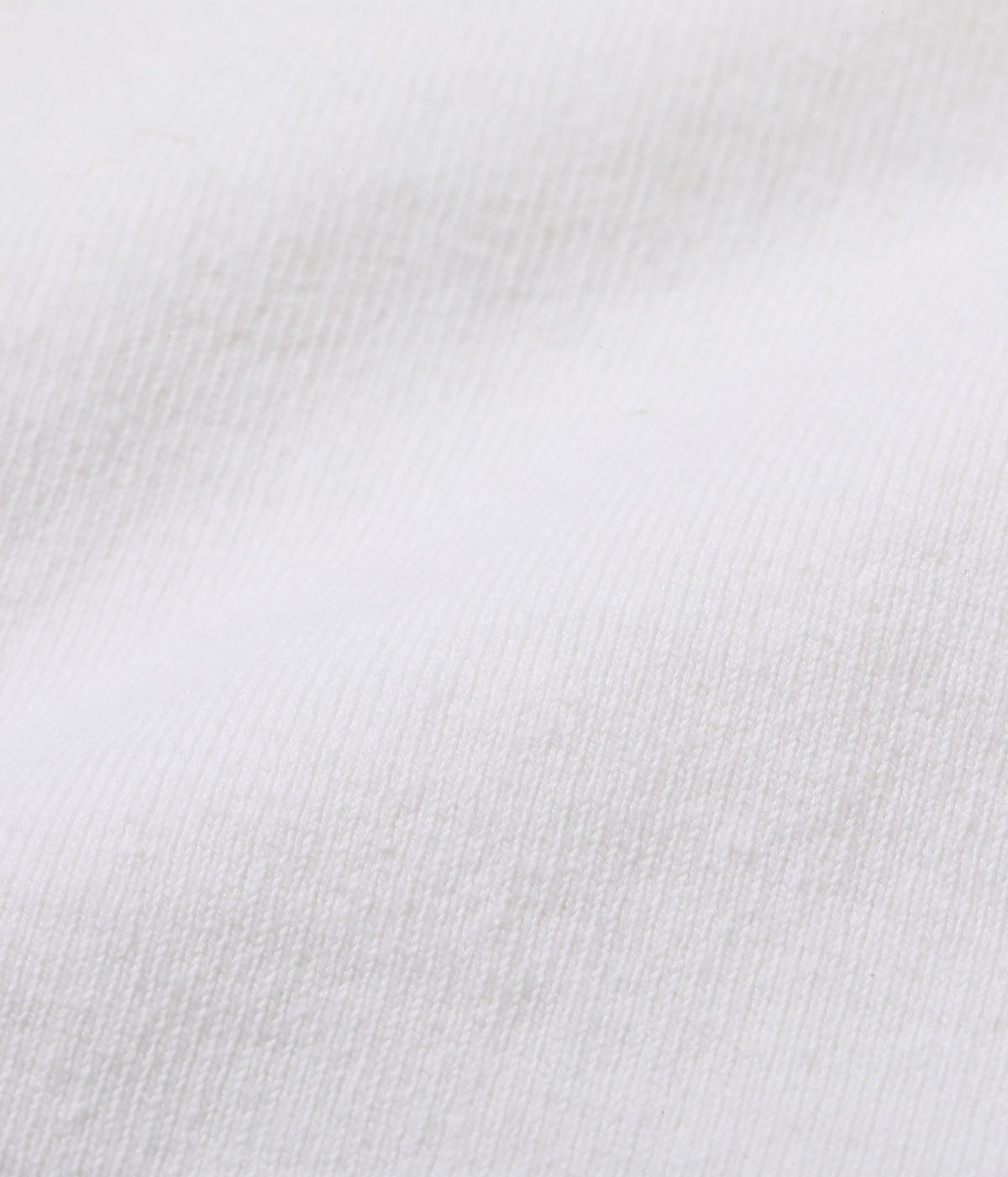 Lot No. TT79388 / SUKA T-SHIRT EMBROIDERED FLOATING DRAGON