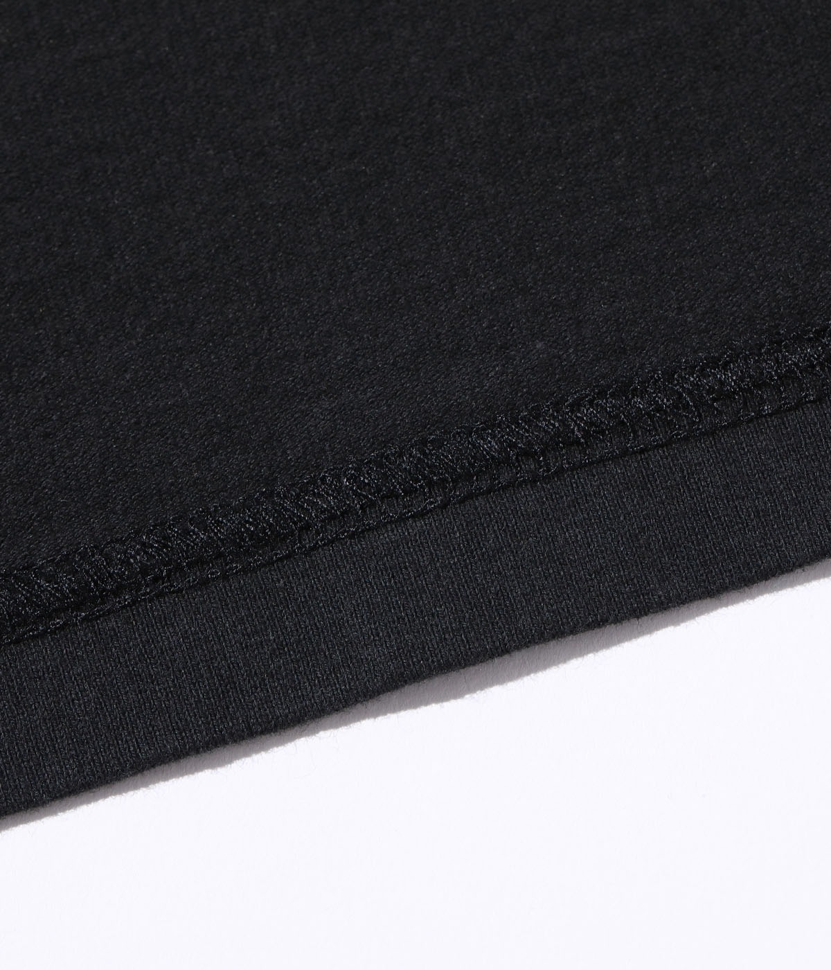 Lot No. TT79389 / SUKA T-SHIRT EMBROIDERED ��RISING DRAGON��