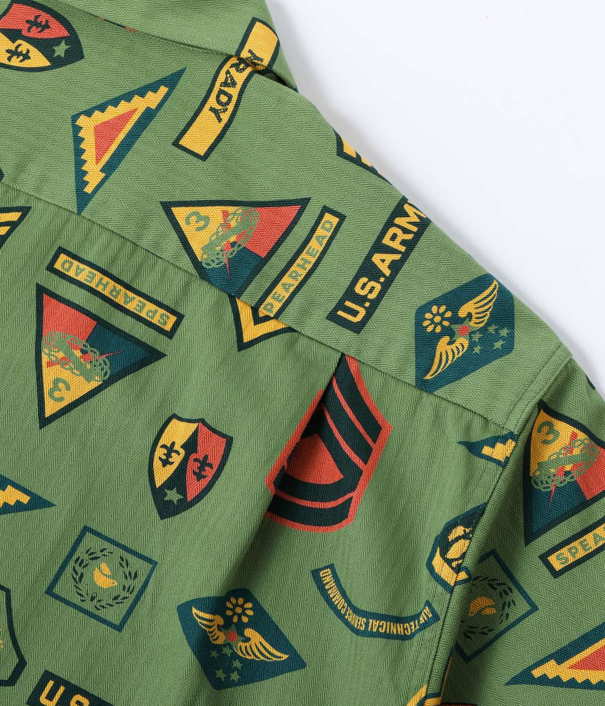 Lot No. SS39696 / COTTON HERRINGBONE HAWAIIAN SHIRT ��INSIGNIA OF ARMY��