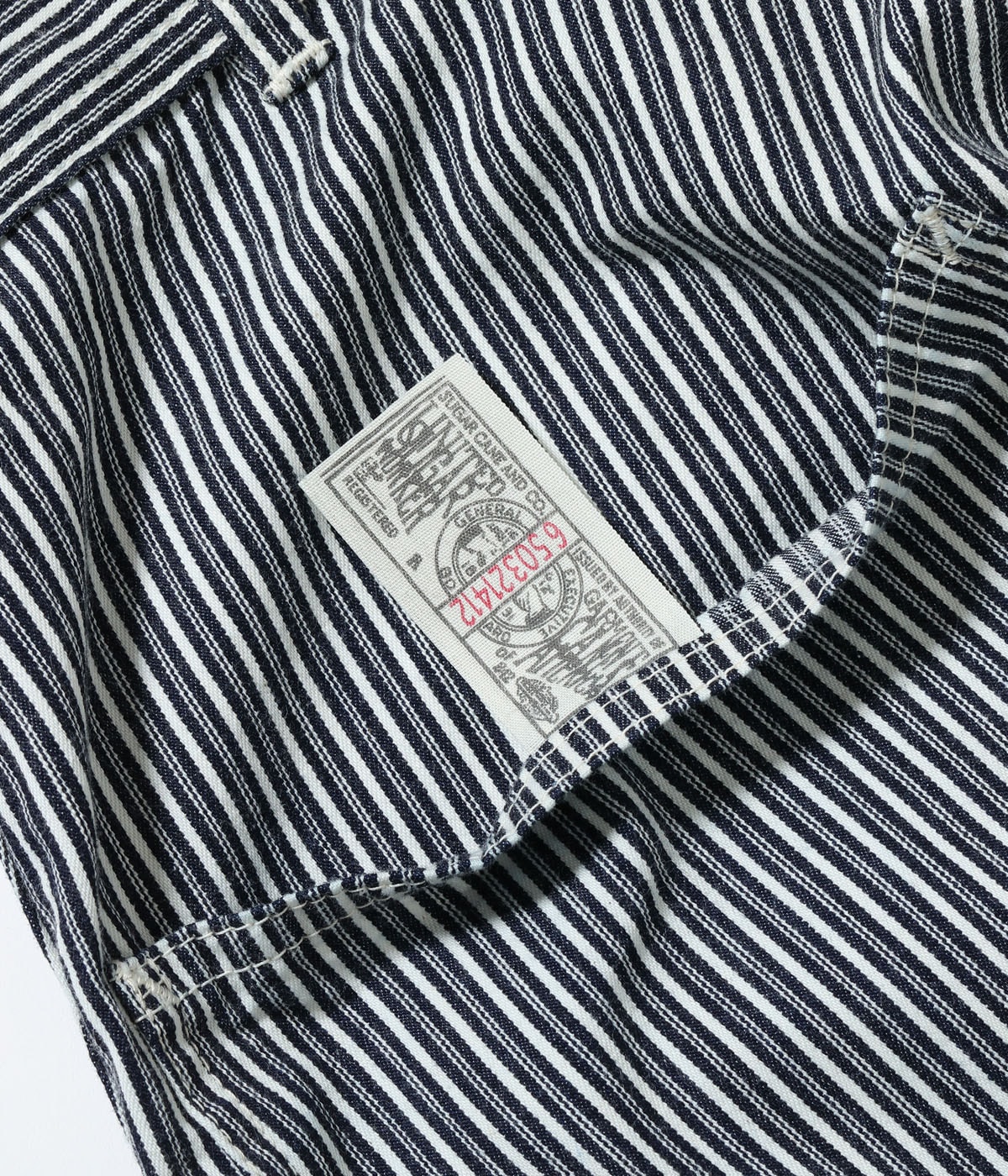 Lot No. SC52640 / FICTION ROMANCE 6oz. INDIGO STRIPE DOUBLE KNEE SHORTS