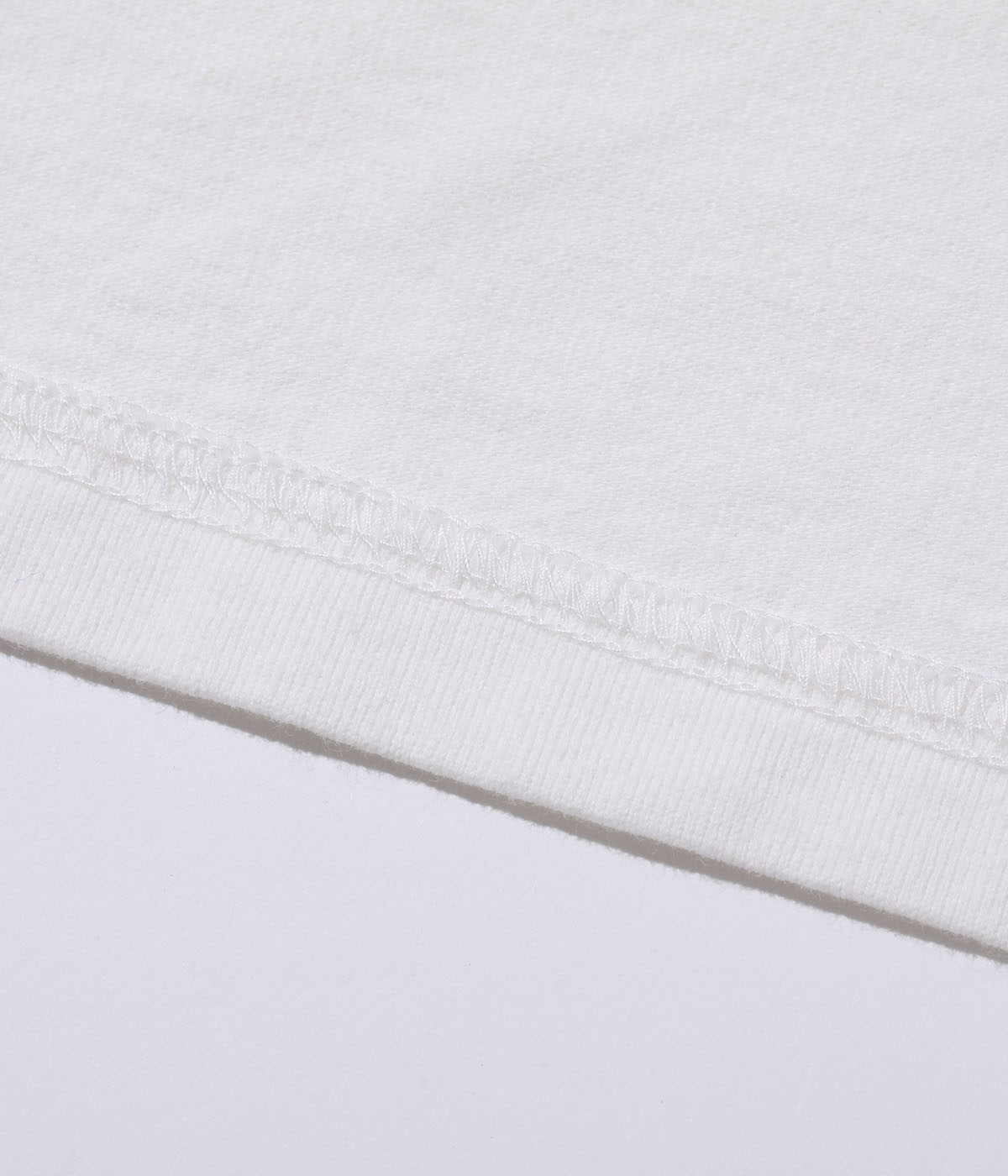 Lot No. TT79392 / SUKA T-SHIRT EMBROIDERED ��EAGLE & Mt. FUJI��
