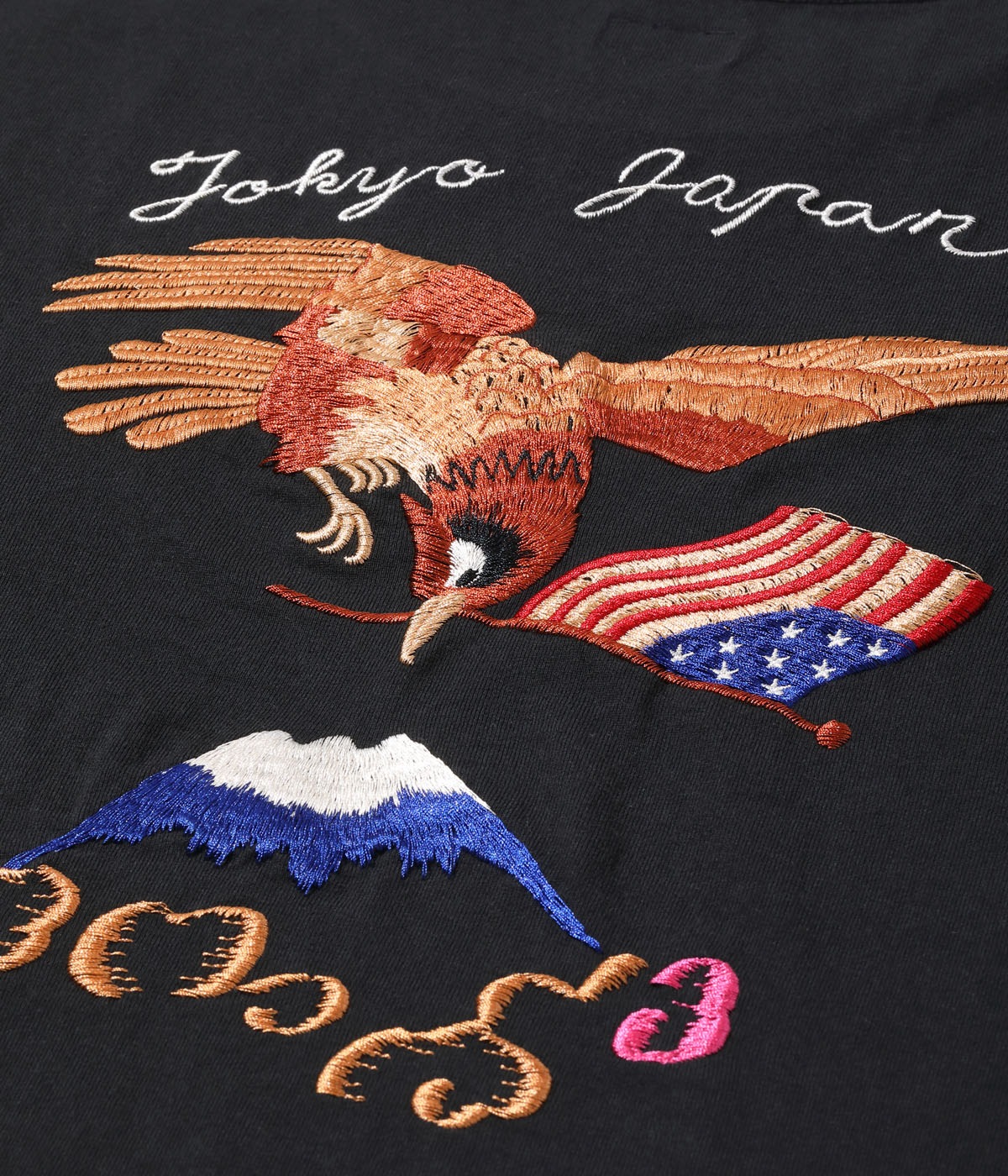 Lot No. TT79392 / SUKA T-SHIRT EMBROIDERED ��EAGLE & Mt. FUJI��