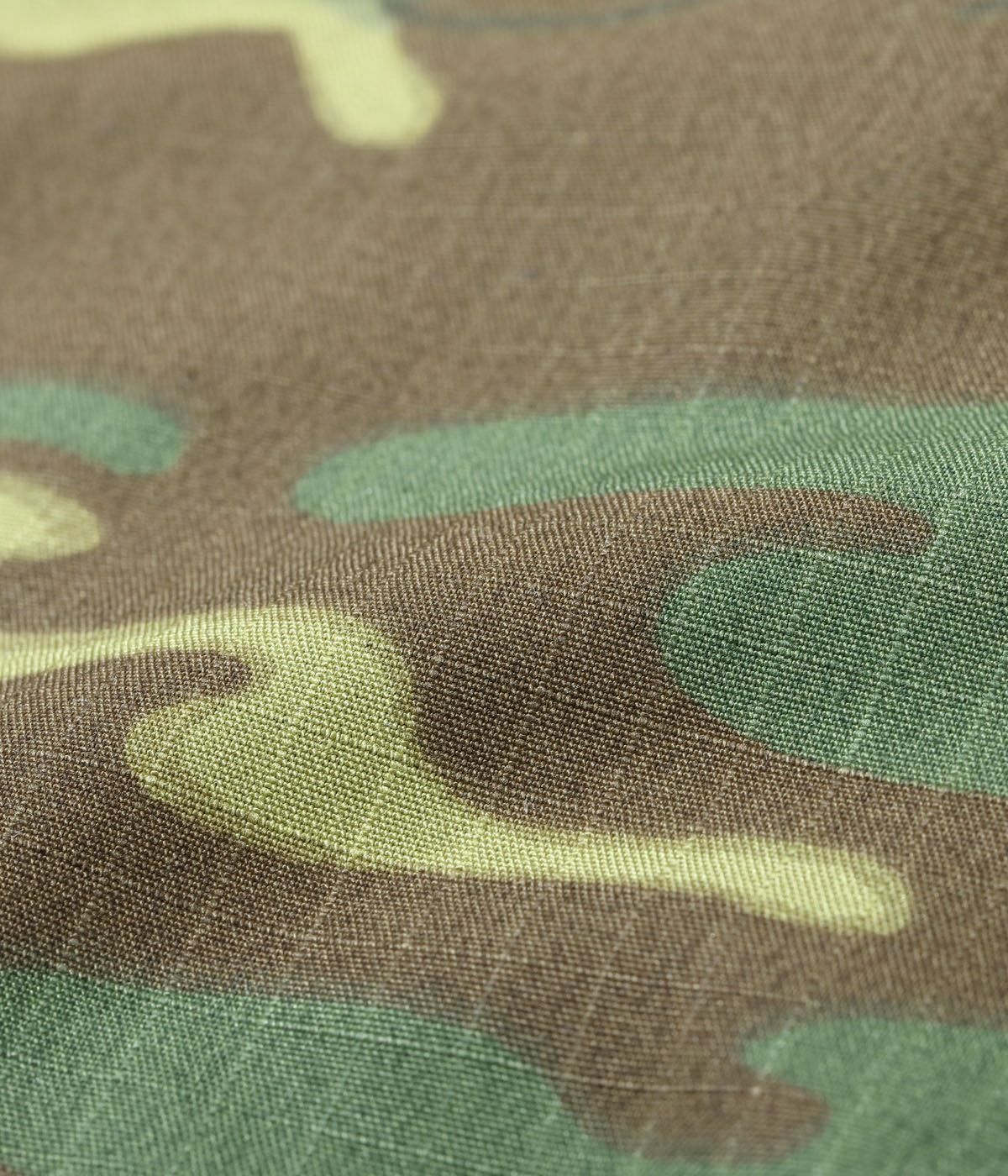 Lot No. BR02841 / ERDL CAMOUFLAGE HELMET BAG