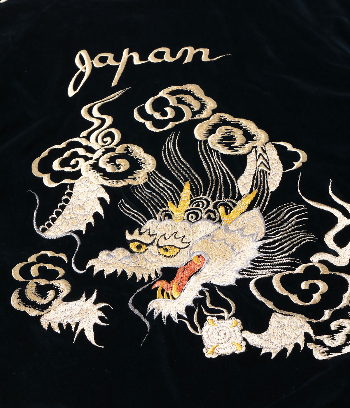 2026ǯ10��16������ / Lot No. TT15974-128 / Mid 1950s Style Velveteen Souvenir Jacket ��WHITE DRAGON�� �� ��JAPAN MAP��