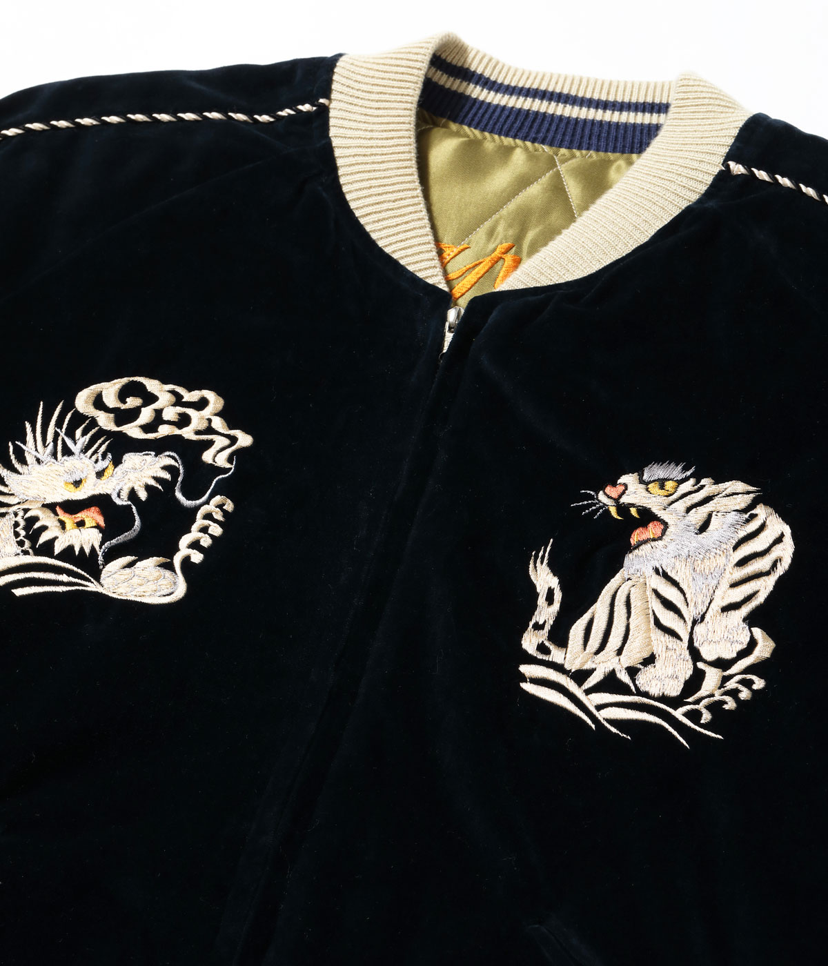 2026ǯ10��16������ / Lot No. TT15974-128 / Mid 1950s Style Velveteen Souvenir Jacket ��WHITE DRAGON�� �� ��JAPAN MAP��
