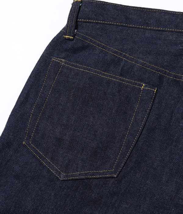 Lot No. SC49009 / SUGAR CANE Super Denim Collectibles #09 13.5oz. BLUE DENIM WAIST OVERALLS S1943 MODEL