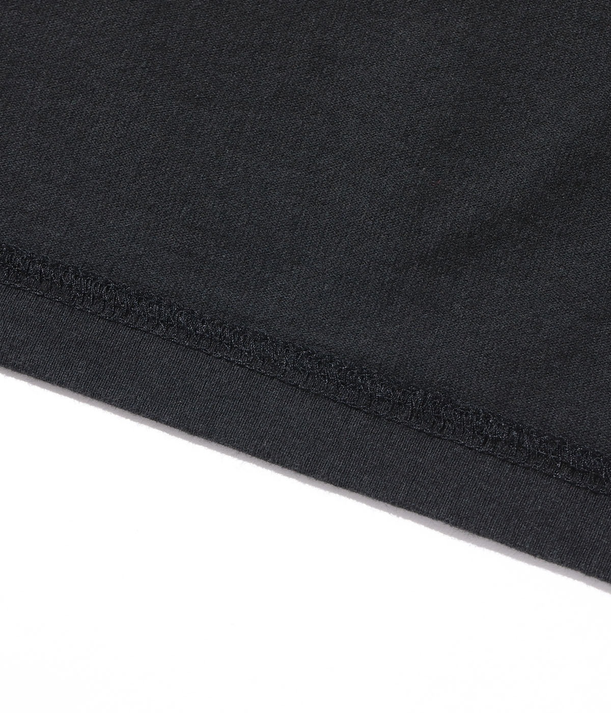 Lot No. TT79393 / SUKA POCKET T-SHIRT EMBROIDERED SKULL & SNAKE