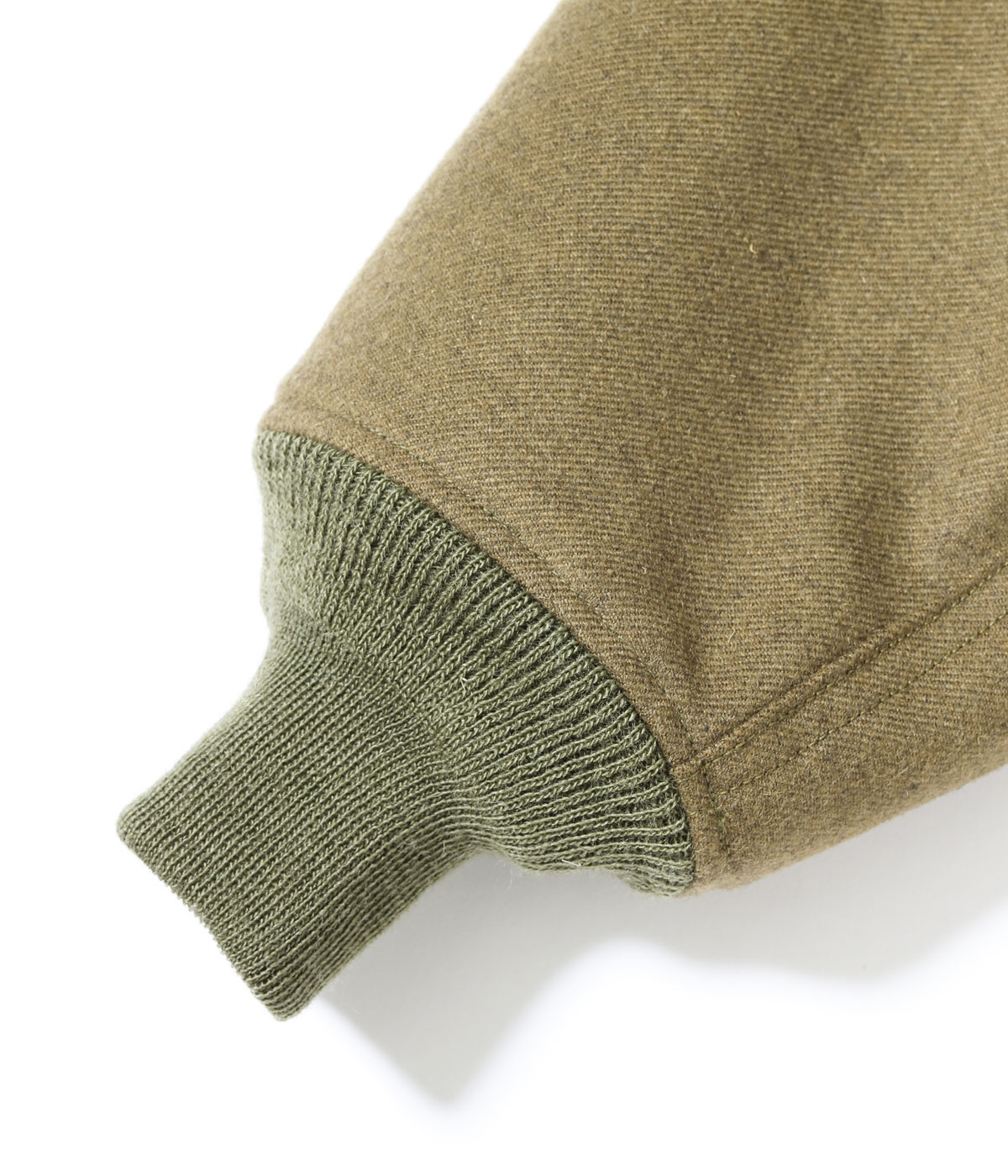 Lot No. BR15771 / AVIATION ASSOCIATES DECK HOOK WOOL