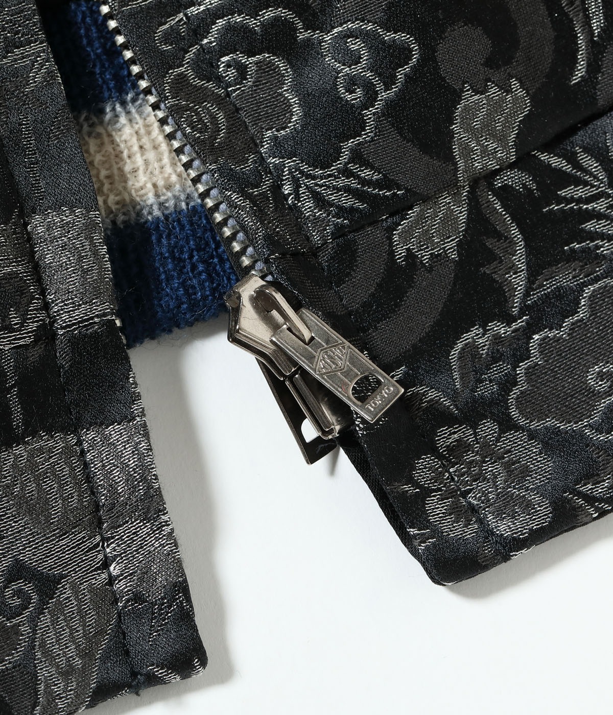 Lot No. TT15717-119 / Early 1950s Style Rayon Brocade  Acetate Souvenir Jacket TOYO ENTERPRISE 60th Anniversary Special Edition TIGER & DRAGON (BROCADE)  EAGLE