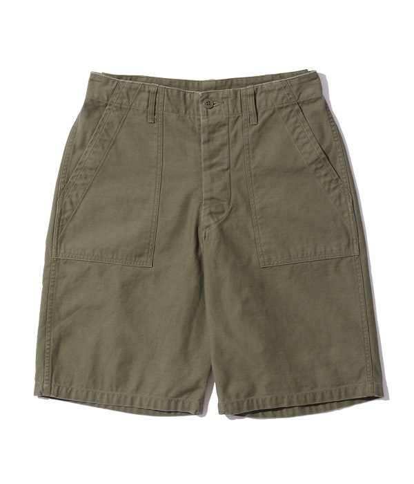 Lot No. BR51735 / TROUSERS, MEN'S, COTTON SATEEN OLIVE GREEN QM SHADE 107, TYPE , CLASS SHORTS