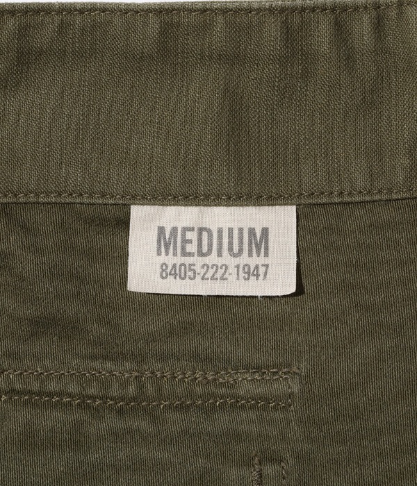 2025ǯ63 / Lot No. BR51735 / TROUSERS, MEN'S, COTTON SATEEN OLIVE GREEN QM SHADE 107, TYPE , CLASS SHORTS