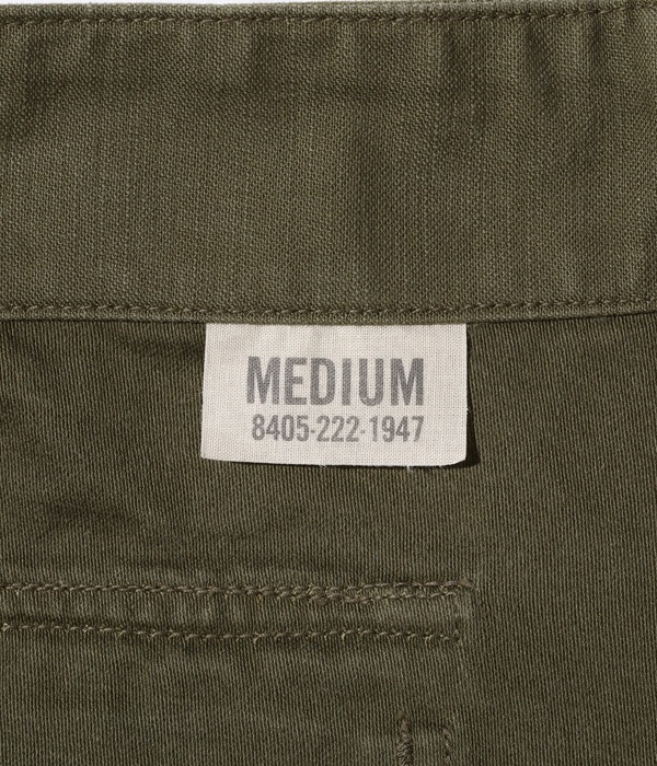 Lot No. BR51735 / TROUSERS, MEN'S, COTTON SATEEN OLIVE GREEN QM SHADE 107, TYPE , CLASS SHORTS