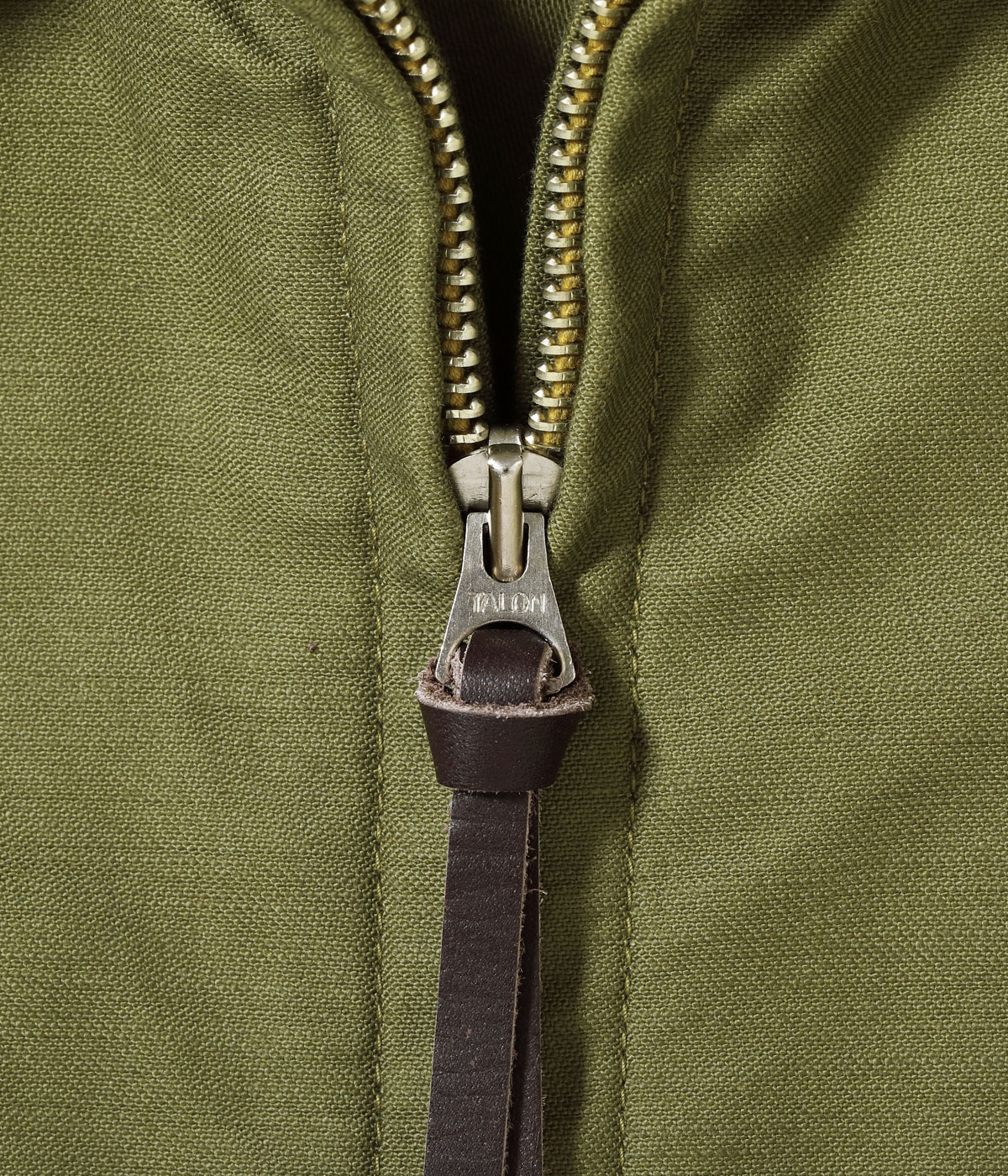 Lot No. BR15769 / AVIATION ASSOCIATES M-421A BACK SATIN