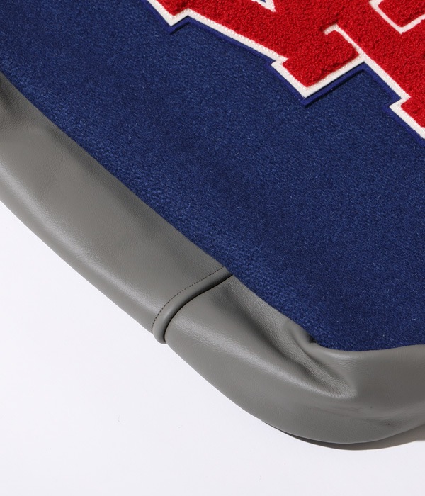 Lot No. WV02752 / 30oz. WOOL MELTON COW HIDE LEATHER AWARD BAG