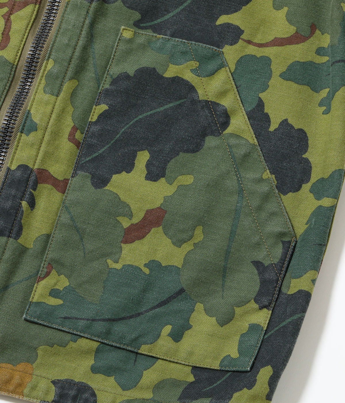 Lot No. BR15942 / MITCHELL PATTERN CAMOUFLAGE CIVILIAN VEST