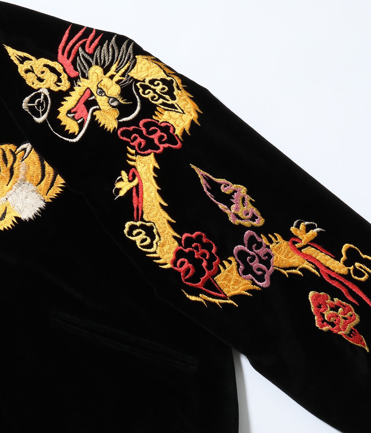 2026ǯ1��2������ / Lot No. TT15840-119 / Mid 1950s Style Velveteen Souvenir Jacket ��GOLD DRAGON & GOLD TIGER�� �� ��JAPAN MAP��