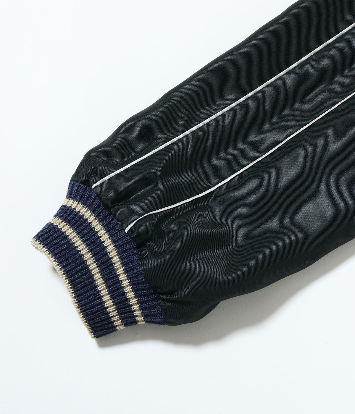 Lot No. TT15542-190 / Early 1950s Style Acetate Souvenir Jacket RED EAGLE  TIGER HEAD