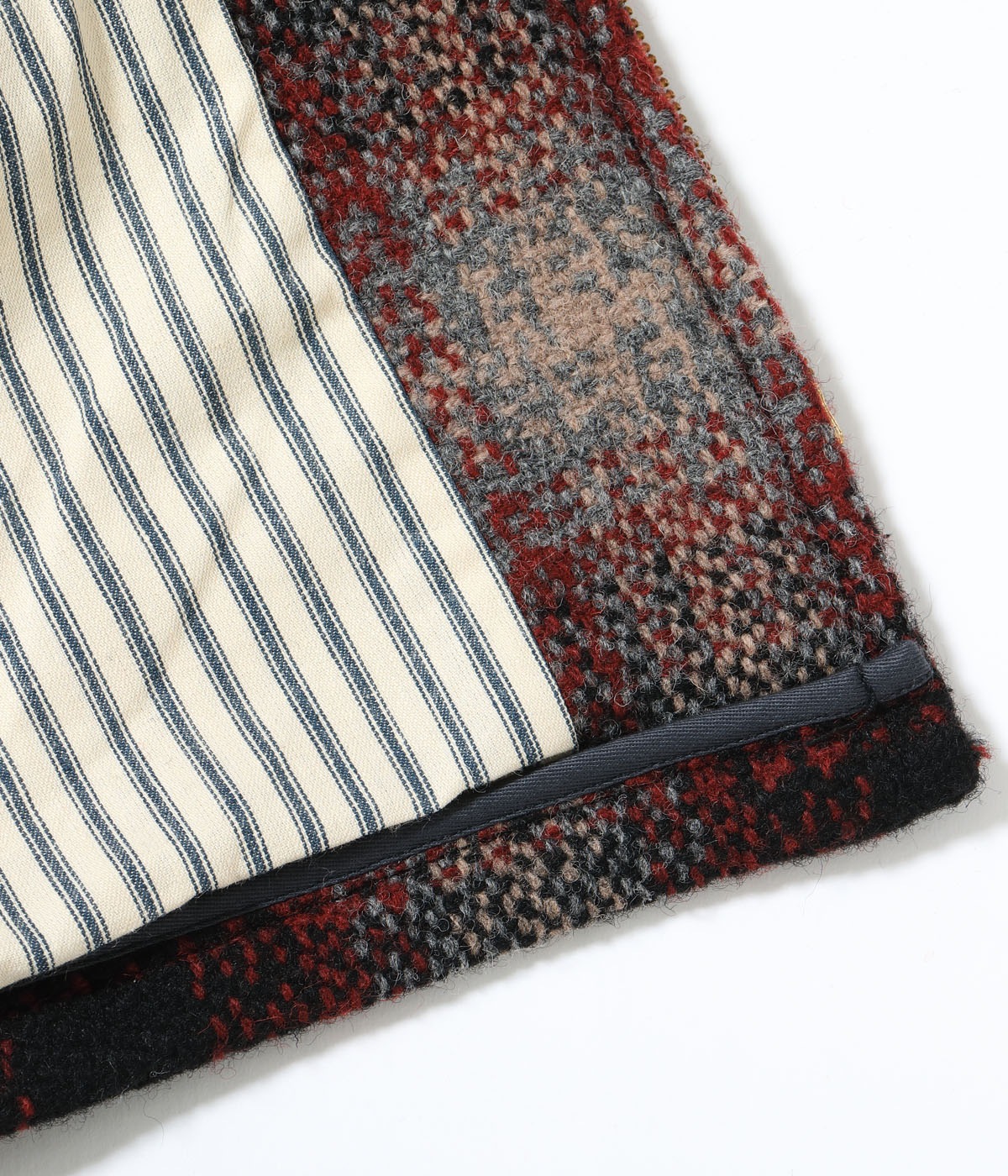 Lot No. SC15833 / FICTION ROMANCE 24.75oz. WOOL PLAID SPORTS JACKET