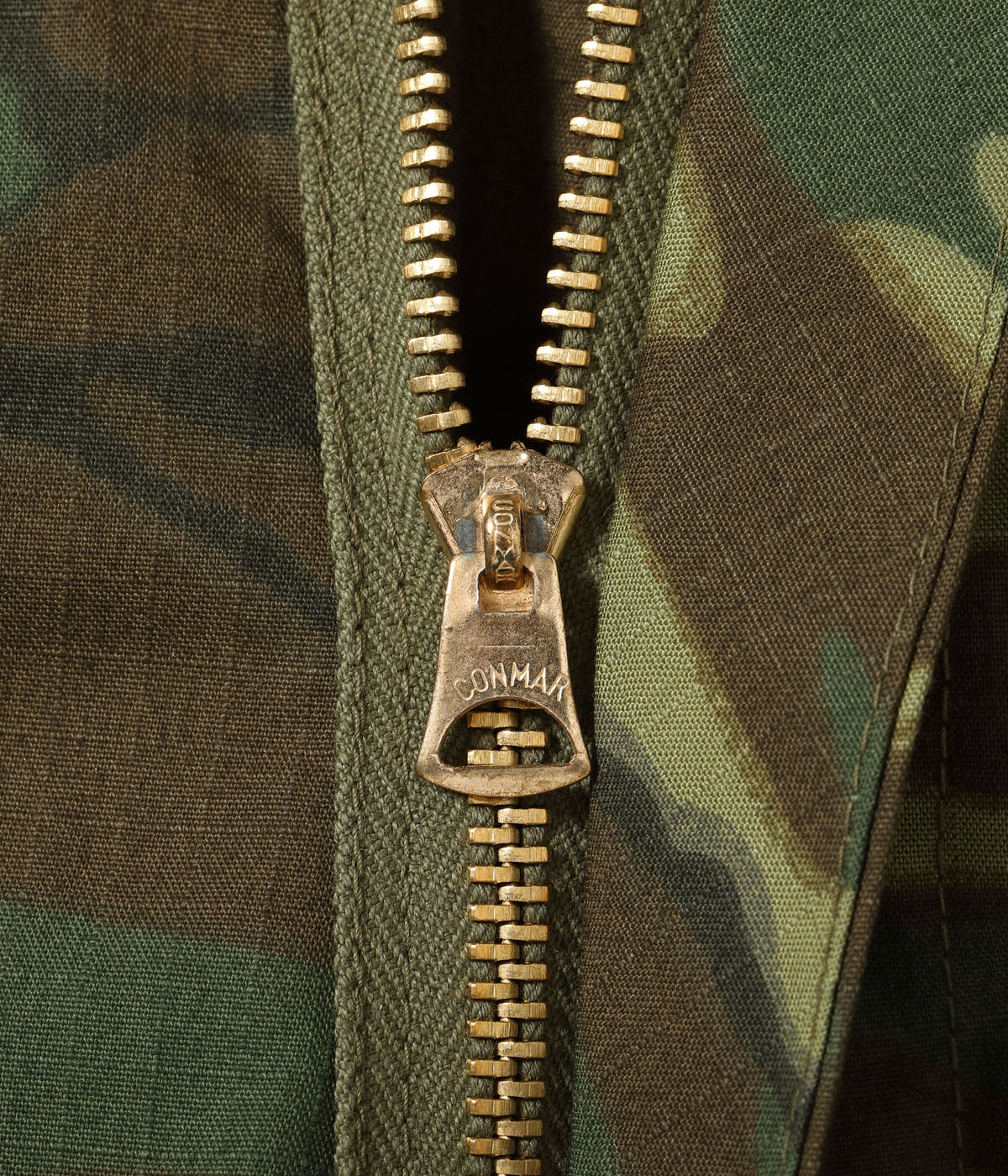 Lot No. BR42528 / TROUSERS, MAN'S, CAMOUFLAGE COTTON, WIND RESISTANT POPLIN, CLASS 2