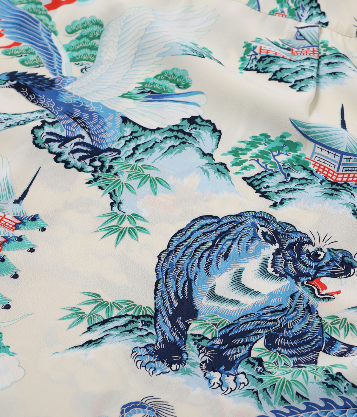 Lot No. SS39743 / SUN SURF SPECIAL EDITION ��EAGLE, TIGER, DRAGON��