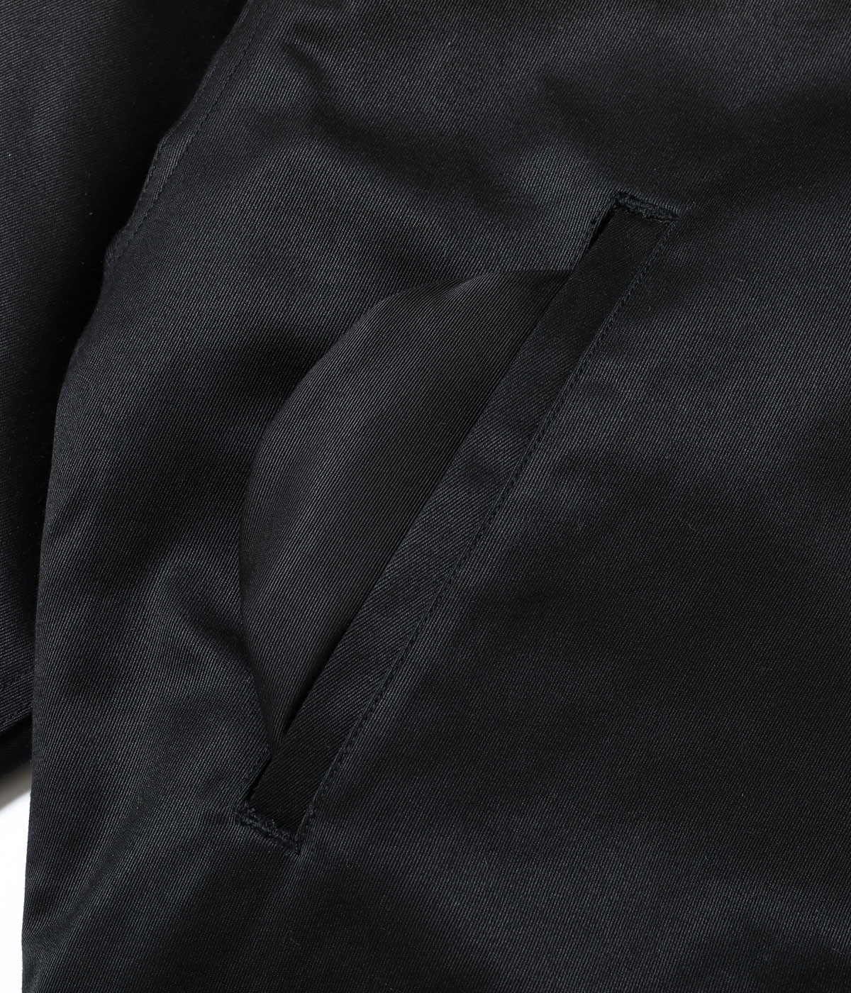 2025ǯ1030 / Lot No. BR15775 / WILLIAM GIBSON COLLECTION BLACK TANKERS SLASH POCKET