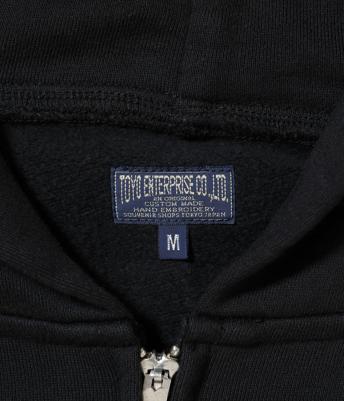 Lot No. TT69817 / SUKA ZIP PARKA EMBROIDERED ��ALASKA��