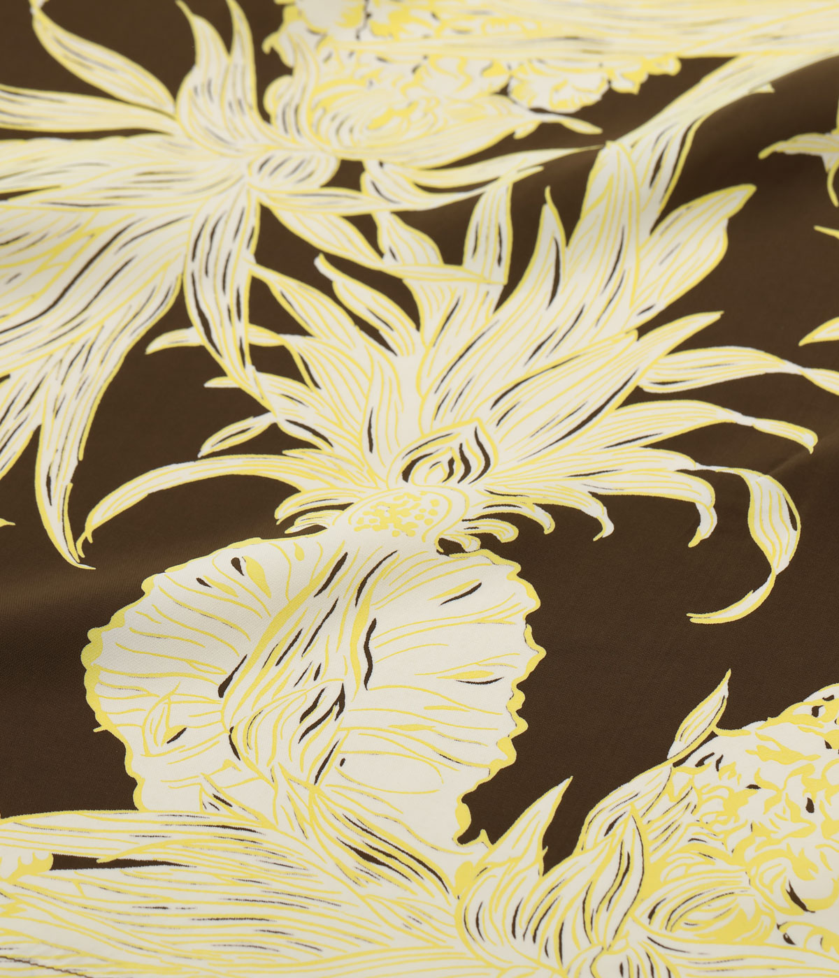 Lot No. SS39413 / RAYON HAWAIIAN SHIRT ��ISLAND PINEAPPLE��