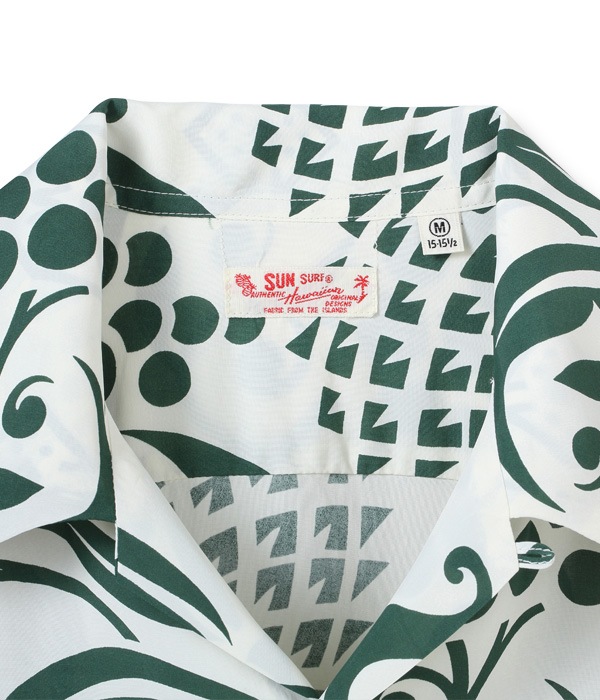 Lot No. SS38566 / RAYON HAWAIIAN SHIRT ��ISLAND PAREU DESIGN��