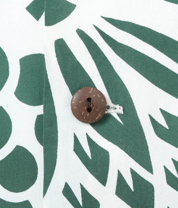 Lot No. SS38566 / RAYON HAWAIIAN SHIRT ��ISLAND PAREU DESIGN��